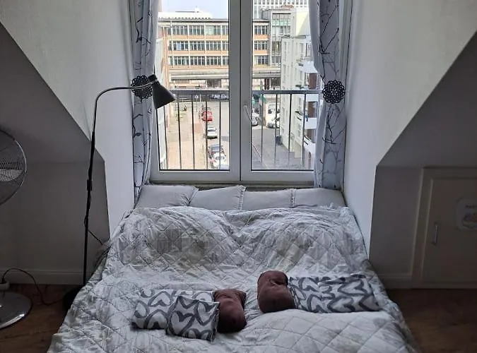 Penthousewohnung 126 Qm Innenstadt+ Dachterrasse アパート
